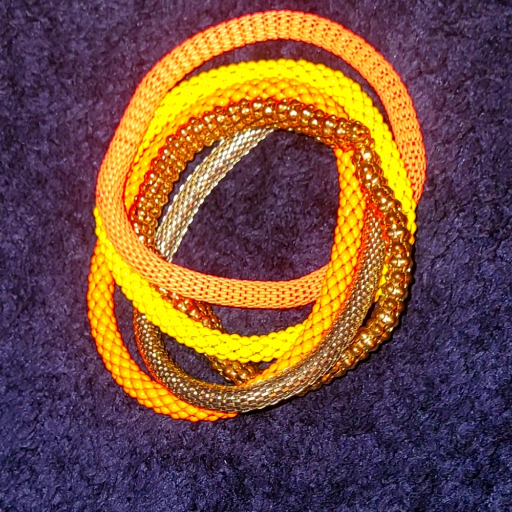Multi color bracelet